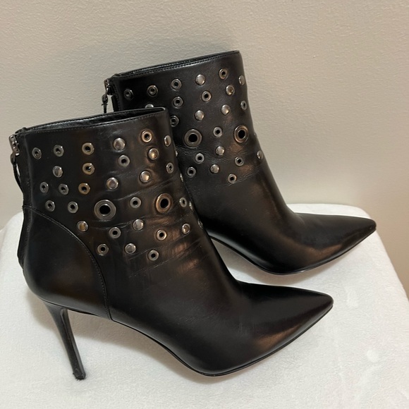Nine West black booties - Picture 9 of 11
